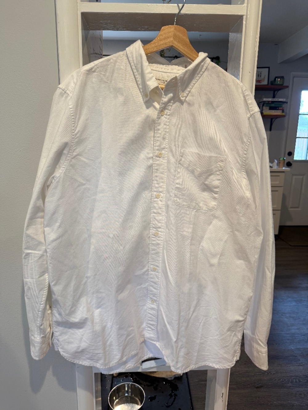 Banana Republic White Oxford Button Down Shirt XL